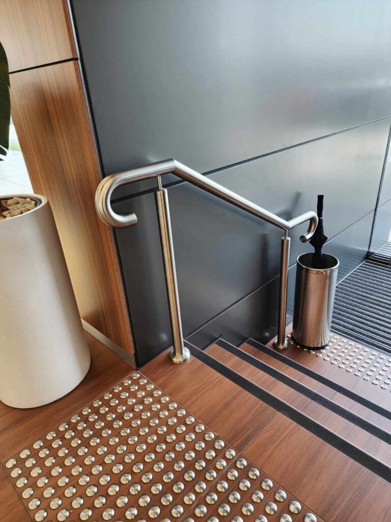 stainless steel handrail